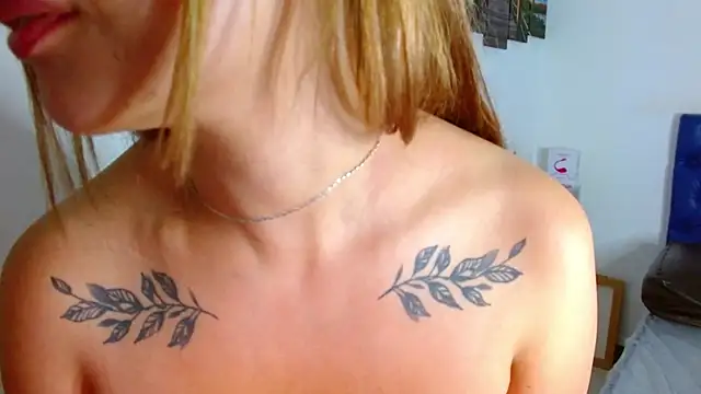 Snapshot of carla_beer chatting on 03-13-25, 02:55 carla beer online show from 03-13-25, 02:55