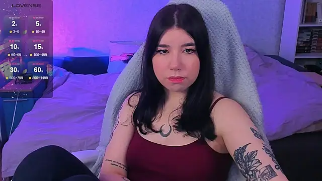 Snapshot of kellyharris chatting on 02-03-25, 12:25 kellyharris online show from 02-03-25, 12:25