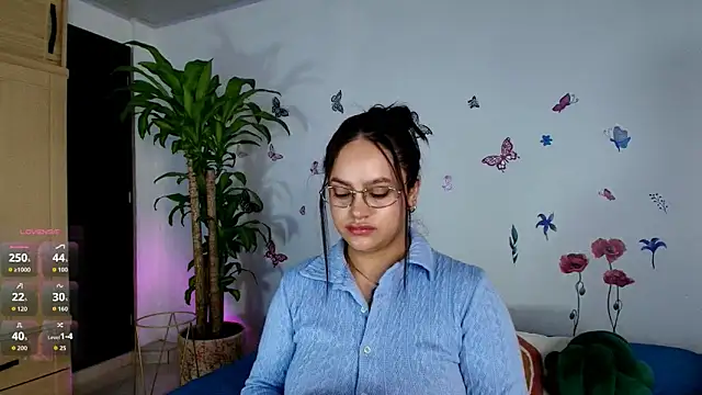 VICTORIABLACK xh online show from 04-25-26, 09:01