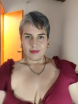 Snapshot of Yessi_rousse chatting on 06-12-26, 01:54 Yessi rousse online show from 06-12-26, 01:54