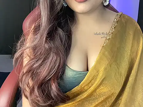 Snapshot of shanayaaa_1 chatting on 09-11-25, 06:41 shanayaaa 1 online show from 09-11-25, 06:41