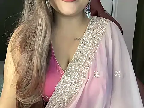 Snapshot of shanayaaa_1 chatting on 02-18-26, 06:48 shanayaaa 1 online show from 02-18-26, 06:48