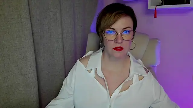 feliziaDesire online show from 06-07-26, 06:06