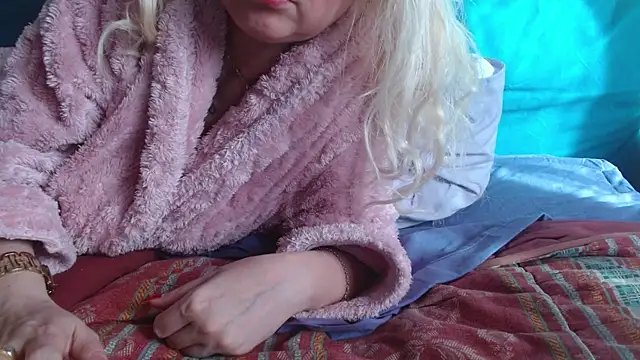 martachatte online show from 05-01-26, 03:49