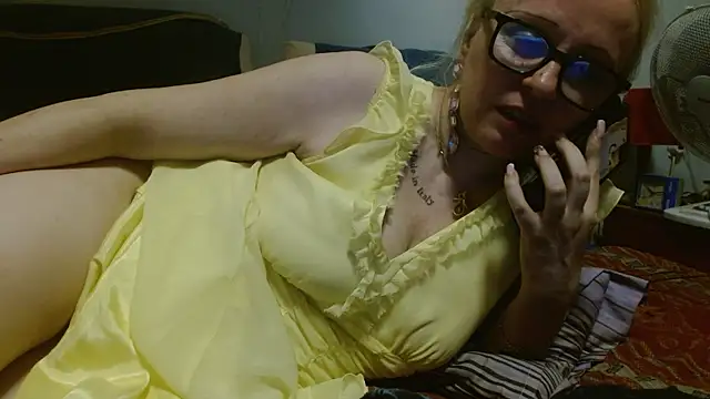 Snapshot of martachatte chatting on 06-19-26, 08:12 martachatte online show from 06-19-26, 08:12