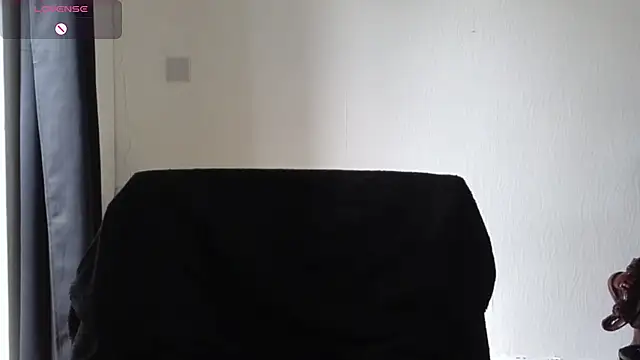 Mia G0ld online show from 05-19-26, 02:34
