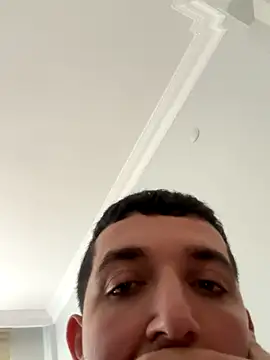 Snapshot of strange6696 chatting on 09-12-25, 10:04 strange6696 online show from 09-12-25, 10:04