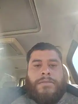 Snapshot of Martinez7233 chatting on 11-11-25, 04:29 Martinez7233 online show from 11-11-25, 04:29