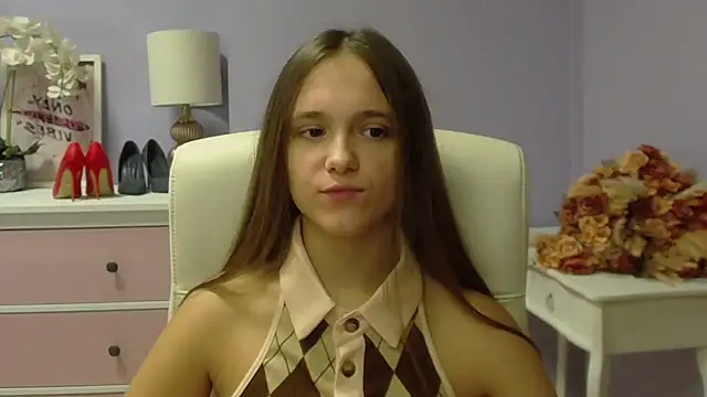 Snapshot of dirtyxEmily chatting on 12-04-24, 07:39 dirtyxEmily online show from 12-04-24, 07:39