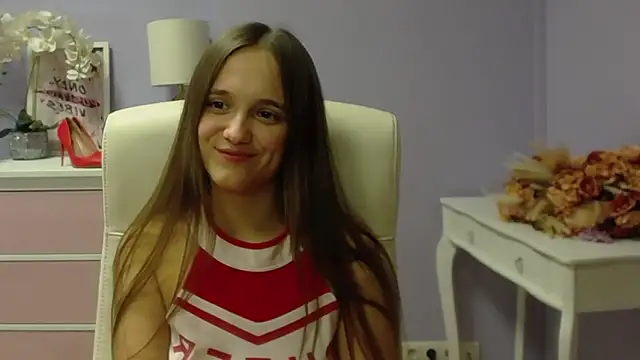 Snapshot of dirtyxEmily chatting on 12-28-24, 11:52 dirtyxEmily online show from 12-28-24, 11:52