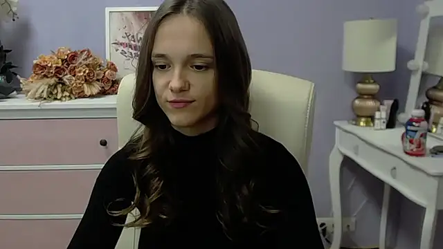 Snapshot of dirtyxEmily chatting on 09-24-25, 06:39 dirtyxEmily online show from 09-24-25, 06:39