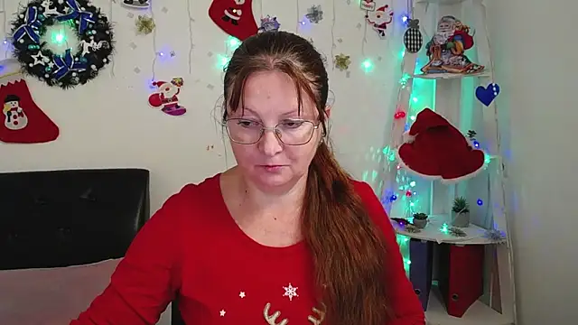 Snapshot of VanessaHotts chatting on 12-26-24, 02:05 VanessaHotts online show from 12-26-24, 02:05