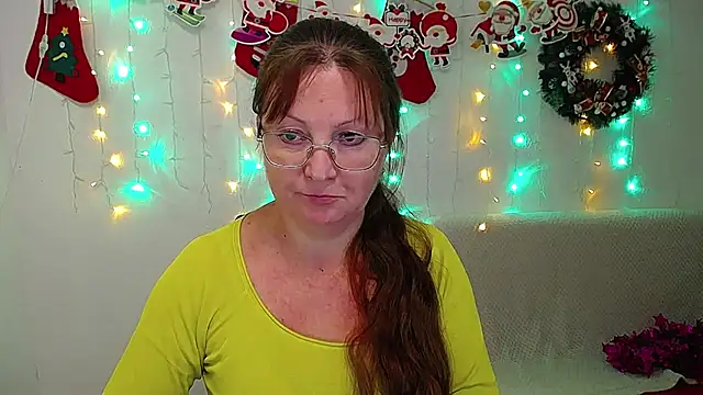 Snapshot of VanessaHotts chatting on 01-06-25, 12:13 VanessaHotts online show from 01-06-25, 12:13
