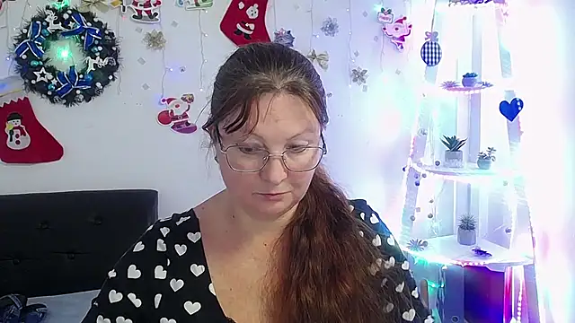 Snapshot of VanessaHotts chatting on 01-09-25, 09:16 VanessaHotts online show from 01-09-25, 09:16