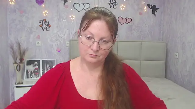 Snapshot of VanessaHotts chatting on 03-07-25, 04:00 VanessaHotts online show from 03-07-25, 04:00