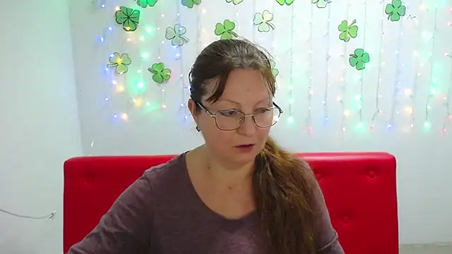 Snapshot of VanessaHotts chatting on 03-14-25, 09:03 VanessaHotts online show from 03-14-25, 09:03