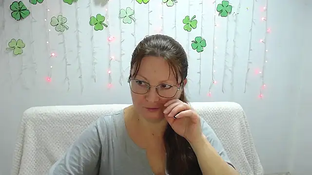Snapshot of VanessaHotts chatting on 03-22-25, 09:24 VanessaHotts online show from 03-22-25, 09:24