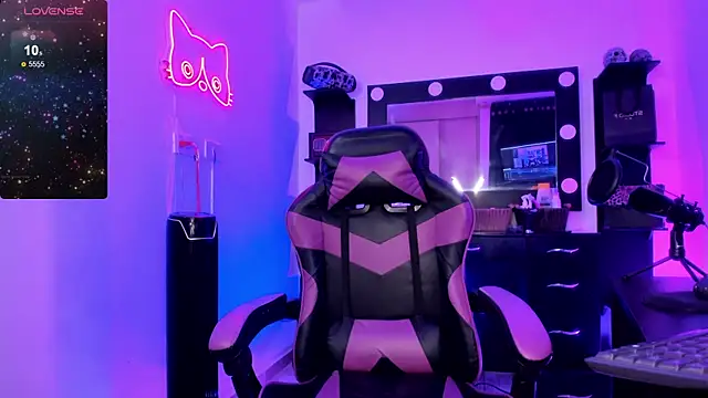 miss kitty online show from 04-09-26, 12:54