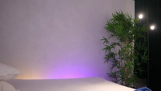 ArtTeasee online show from 03-09-26, 07:23