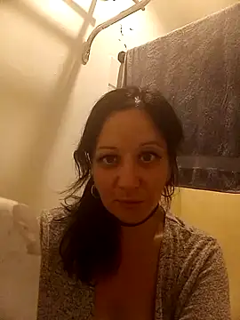 Snapshot of AnyaBest chatting on 01-27-25, 06:20 AnyaBest online show from 01-27-25, 06:20