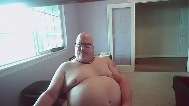 Bigbear0563 online show from 12-17-24, 04:43