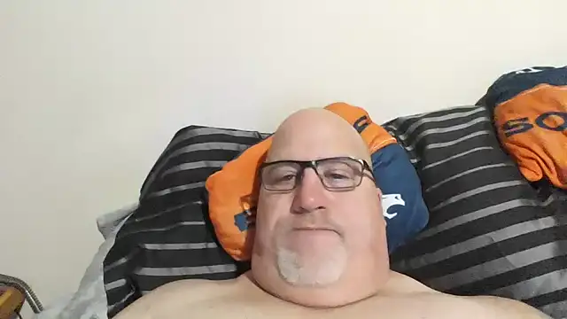 Bigbear0563 online show from 02-04-25, 04:29