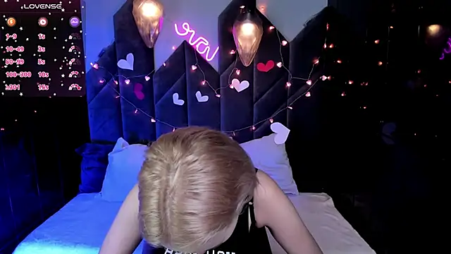 StephanieSweety online show from 02-13-25, 02:09