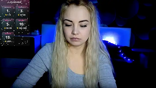 StephanieSweety online show from 10-20-25, 12:16