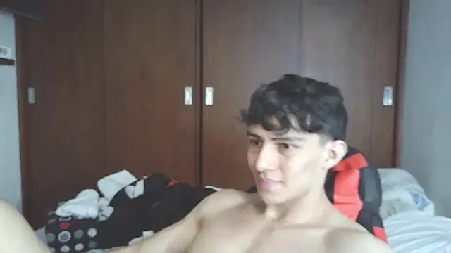 aresholland online show from 11-19-25, 07:47