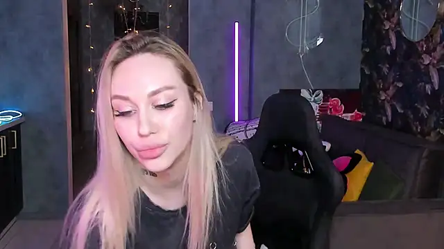 Blckmirrorr online show from 03-22-26, 02:31