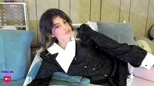 Isabellacharm online show from 02-07-25, 04:24