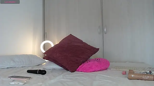 cristal sexybody online show from 11-26-25, 05:58