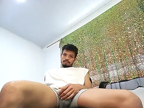 Snapshot of danidiazto2023 chatting on 02-11-25, 09:14 danidiazto2023 online show from 02-11-25, 09:14