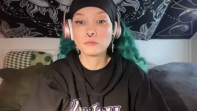 FRRANNKIE online show from 02-15-25, 06:33