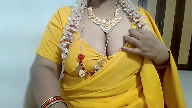 Snapshot of archanatelugu9 chatting on 07-04-26, 03:02 archanatelugu9 online show from 07-04-26, 03:02