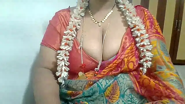 Snapshot of archanatelugu9 chatting on 07-15-26, 12:49 archanatelugu9 online show from 07-15-26, 12:49
