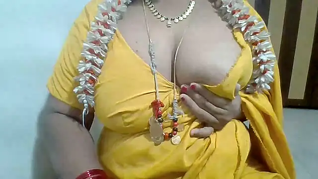 Snapshot of archanatelugu9 chatting on 07-16-26, 01:11 archanatelugu9 online show from 07-16-26, 01:11