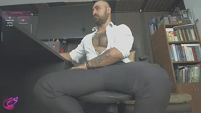 Leon 1234 online show from 02-12-26, 04:24