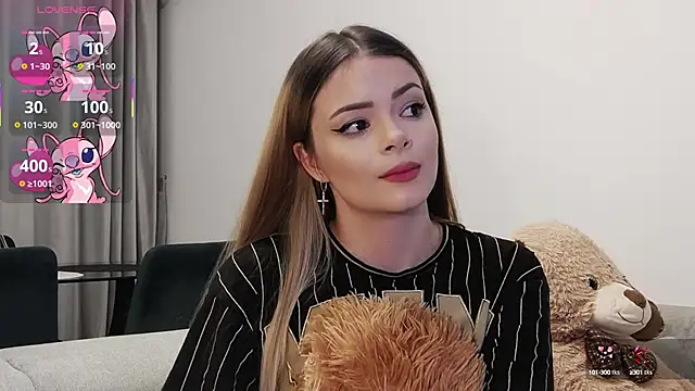 Snapshot of Kailynn_Moenn chatting on 03-02-25, 12:31 Kailynn Moenn online show from 03-02-25, 12:31