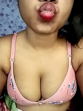 Hotlisa online show from 12-20-24, 04:31