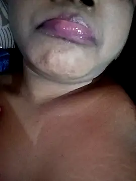 Hotlisa online show from 12-31-24, 04:14