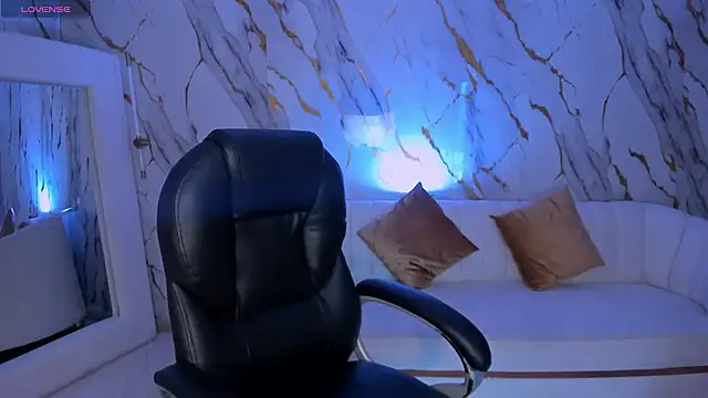 DannaCruz online show from 01-10-26, 07:04