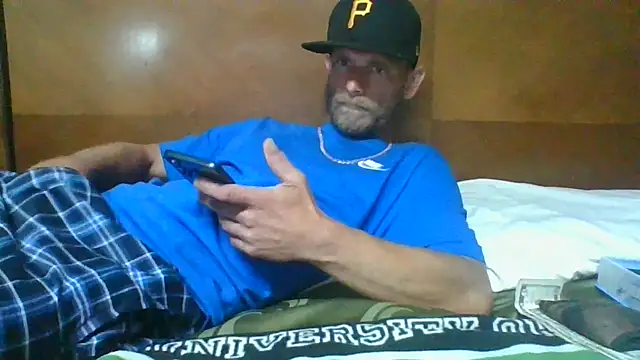 Snapshot of daddytim0 chatting on 07-19-26, 07:01 daddytim0 online show from 07-19-26, 07:01