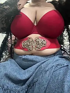 Sexybomb33 online show from 02-17-26, 08:37