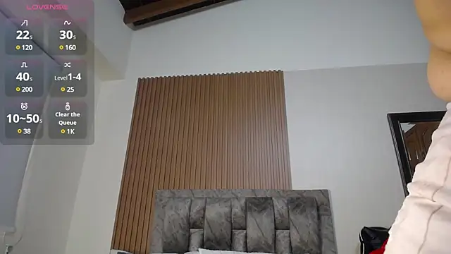 victoria  milf  online show from 03-08-25, 04:28