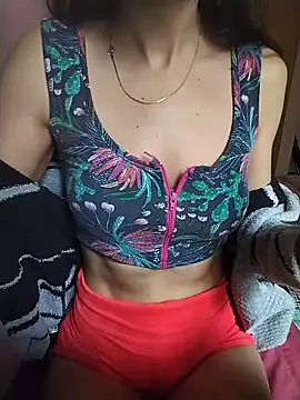 LissaThompsom online show from 01-12-26, 12:21