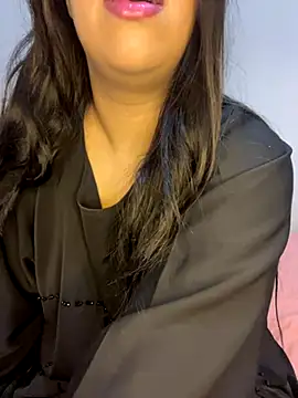 Snapshot of Mayacrayzi chatting on 10-14-25, 09:21 Mayacrayzi online show from 10-14-25, 09:21