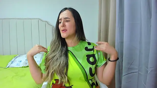 Hanna86 online show from 02-15-26, 12:51