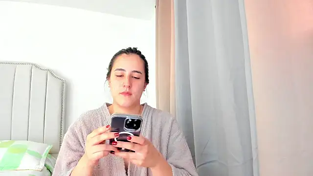 Hanna86 online show from 06-26-26, 04:55