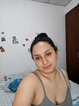 Angeelus2 online show from 04-12-26, 01:05